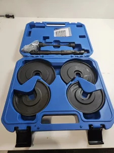 Fitnessstudio Betriebsauflösung - großes Studio - Cardio / Kraft / Spinning und allerhand Zubehör