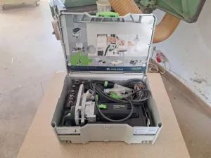 Baumaschinen + Nutzfahrzeuge + Lagerware