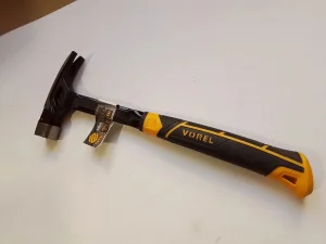 Baumaschinen + Nutzfahrzeuge + Lagerware