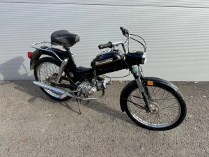 Puch Mopeds / fahrräder / Spielautomaten