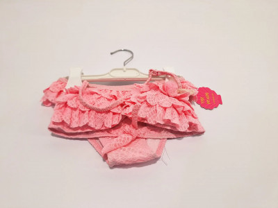 Art. 708004