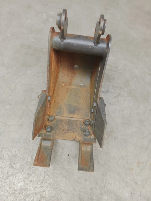 Art. 594036