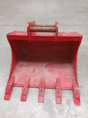 Art. 594046