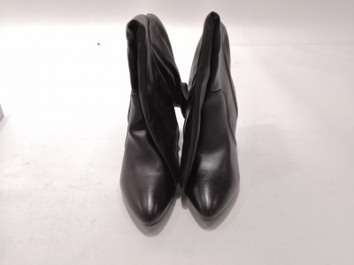 Art. 155057