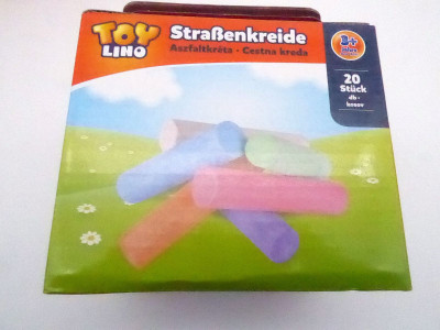 Art. 587140