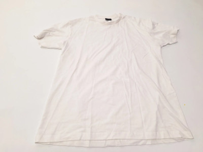 Art. 105149