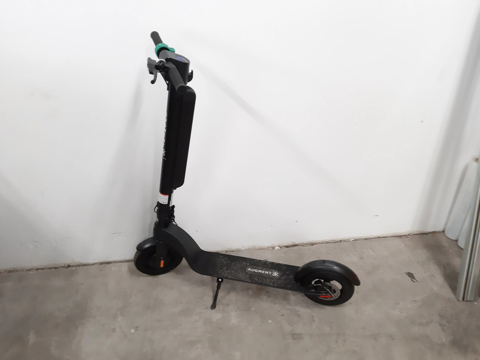ÖVG Versteigerungen Artikel Nr. 514224 Augment Scooter