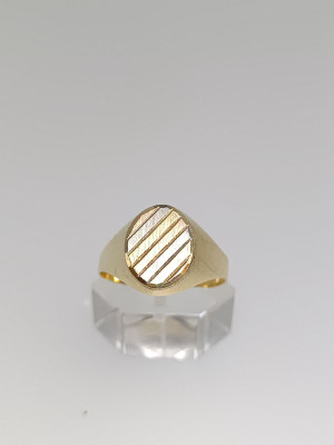 Art. 558227