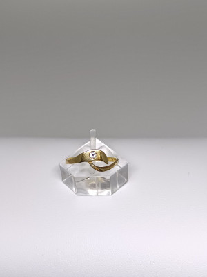 Art. 558244
