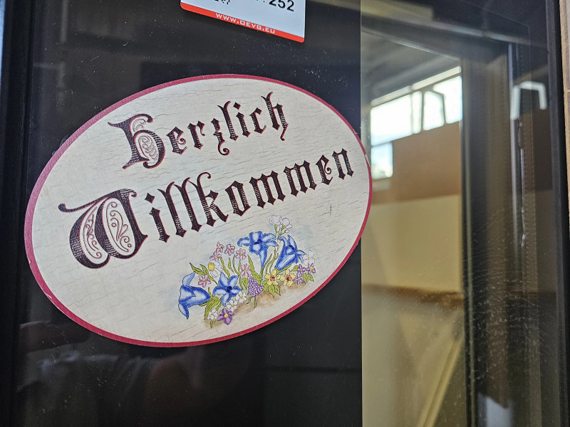 (c) ÖVG Versteigerungs GmbH