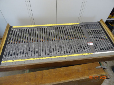 Art. 157258