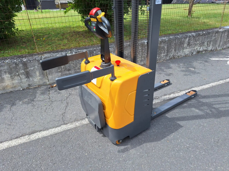 (c) ÖVG Versteigerungs GmbH
