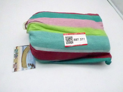 Art. 587377