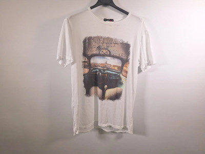 Art. 557401