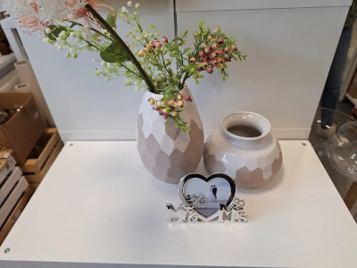 Art. 145477