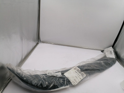 Art. 689494