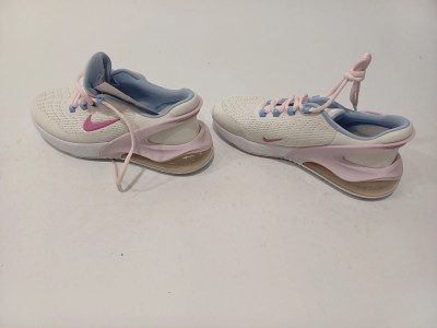 Art. 452704