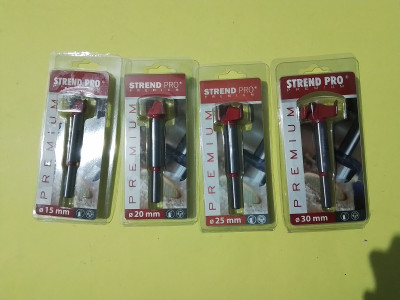 Art. 794739