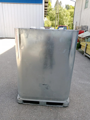 Art. 102743