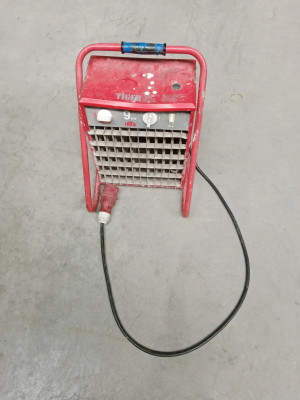 Art. 102746