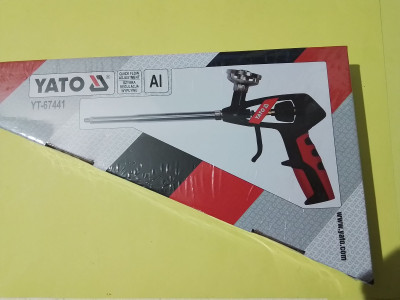 Art. 794746