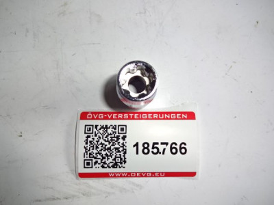 Art. 185766