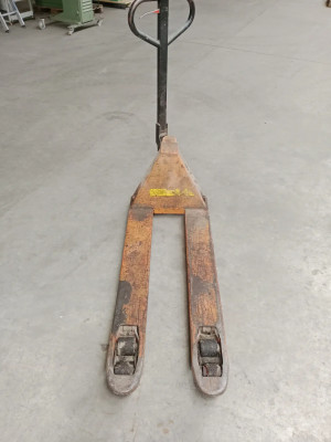 Art. 102777
