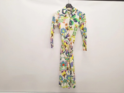 Art. 589787