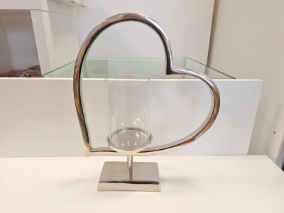 Art. 147802