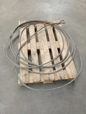 Art. 102818