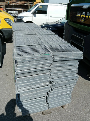 Art. 102825