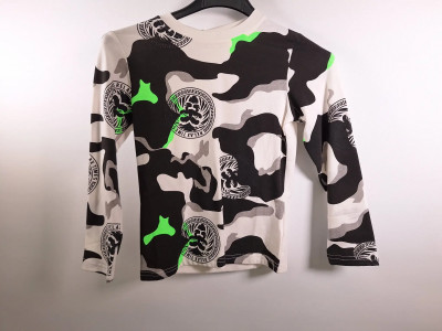 Art. 557867