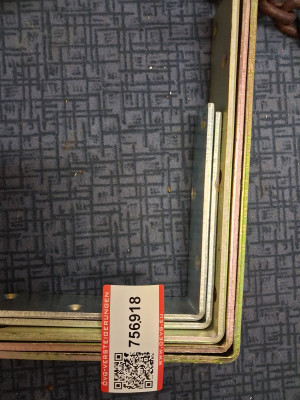 Art. 756918