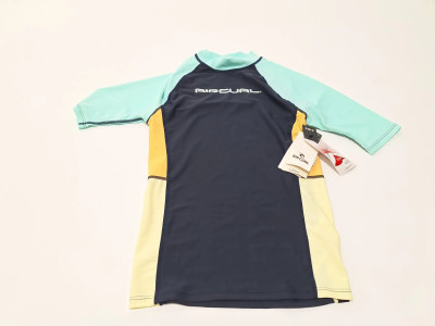 Art. 589941