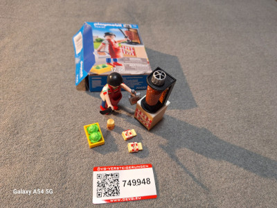 Art. 749948
